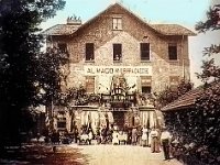 1910 ristorante Al Mago  corso Stupinigi 750 (ora Unione Sovietica). Dal 1909. Nel 1934 trasferito in corso IV Novembre angolo c. Sebastopoli.